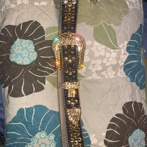 Authentic black and gold B.B. Simmons Belt
